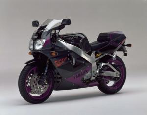Yamaha YZF750R